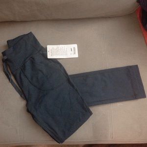 LuluLemon Yoga Pants - Skinny Will Pant